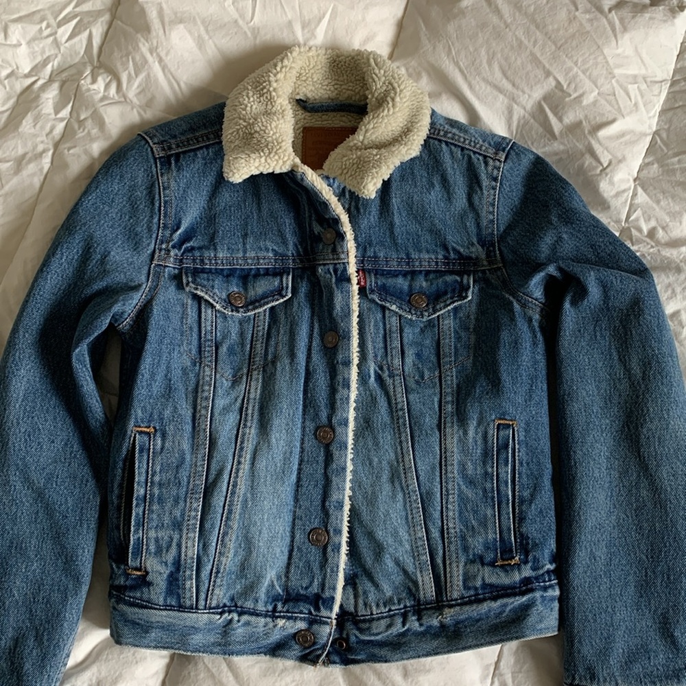 Levi’s Sherpa Fleece Jean Jacket - Picture 11 of 12